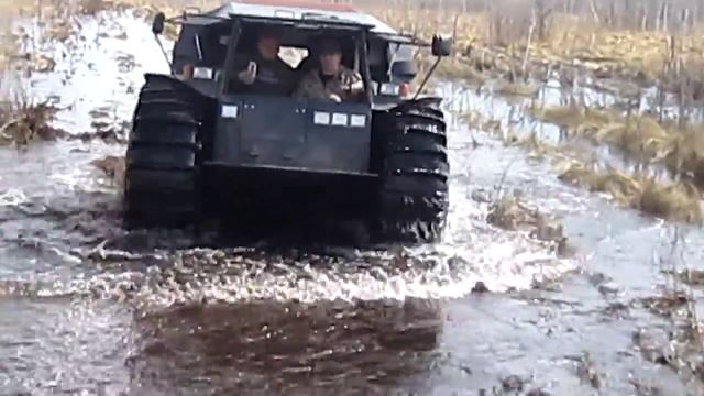 Вездеход Шерп и Соломономобиль-9 по болоту смотреть онлайн