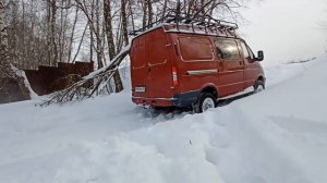 Соболь 4х4 Cummins и Соболь 4х4 Evotech в Снегу
