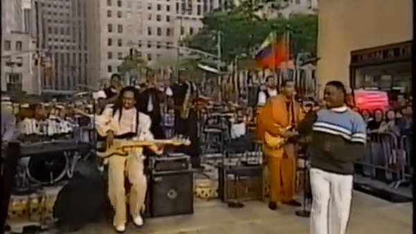 Earth Wind and Fire - Fantasy