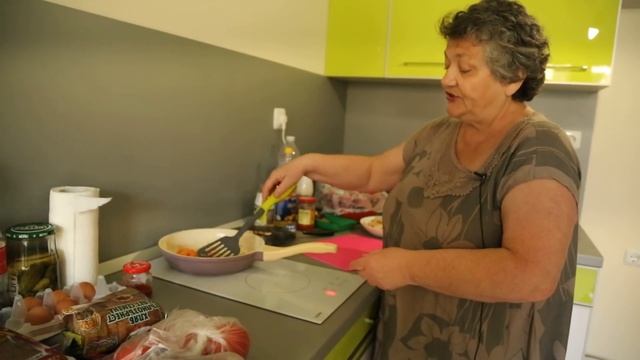 Очень вкусный обед из замороженного мяса смотреть онлайн