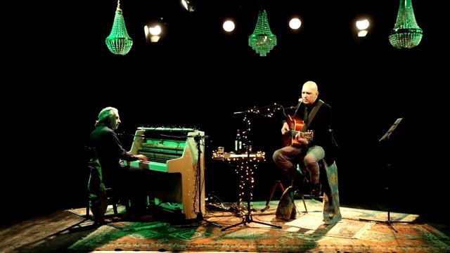 Flavio Pirini live TDC / Piove sempre sul bagnato / Walter Leonardi legge "Alfredo Solitudine" смотреть онлайн