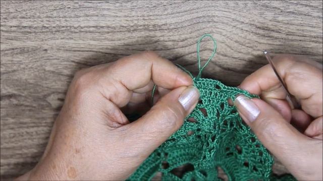 ПРОСТАЯ и красивая КВАДРАТНАЯ салфетка крючком. СХЕМА. Свяжем вместе. ЗАВЕРШАЮЩАЯ третья часть. смотреть онлайн