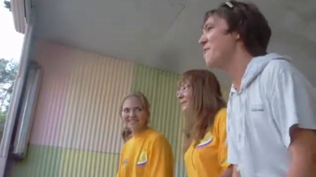 Желтое счастье. Эласт-лето-2010.mp4 смотреть онлайн