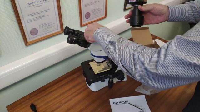 Цифровой тринокулярный биологический микроскоп Olympus CX43. Сборка микроскопа и подготовка к работ смотреть онлайн