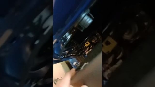 Как разобрать дверную карту, достать стекло, снять дверь на Audi TT смотреть онлайн