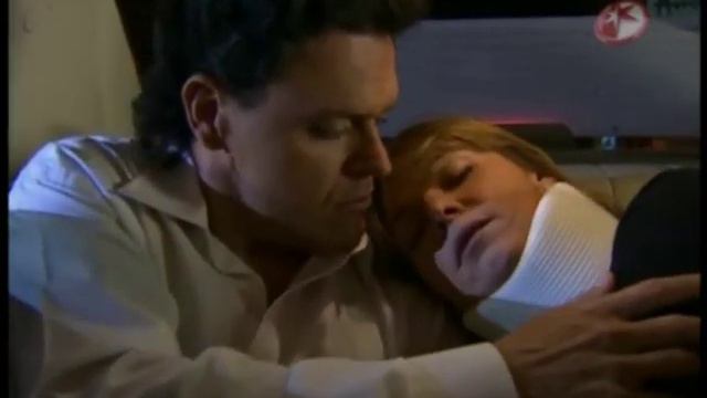 Itatí Cantoral canta El Reloj - Videoclip de Alejandra e Rafael en HQE$NS смотреть онлайн