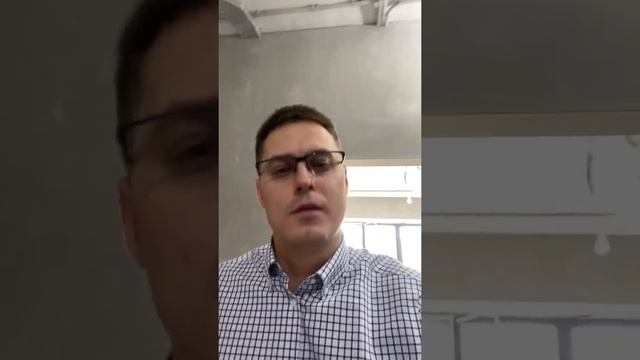 ЖК ЦАРСКАЯ ПЛОЩАДЬ! Как проверить качество работ по укладке плитки? Ответ в ролике смотреть онлайн