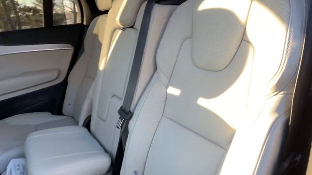 2020 Volvo XC90 T6 R-Design with Polestar in Thunder Gray! смотреть онлайн