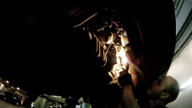 Осмотр машины в сервисе смотреть онлайн