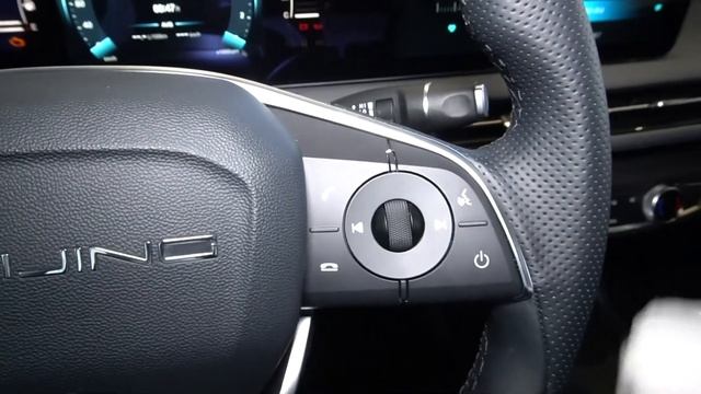 BAIC U5 Plus 2023 1.5 (113 л.с.) CVT Honor - видеообзор смотреть онлайн