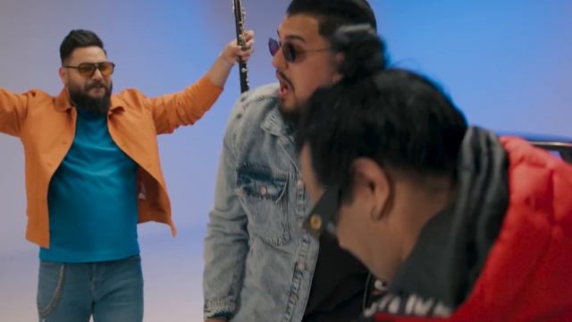 Serdar Sampion - GITME BURDAN ft Azat King & Amza Tairov смотреть онлайн