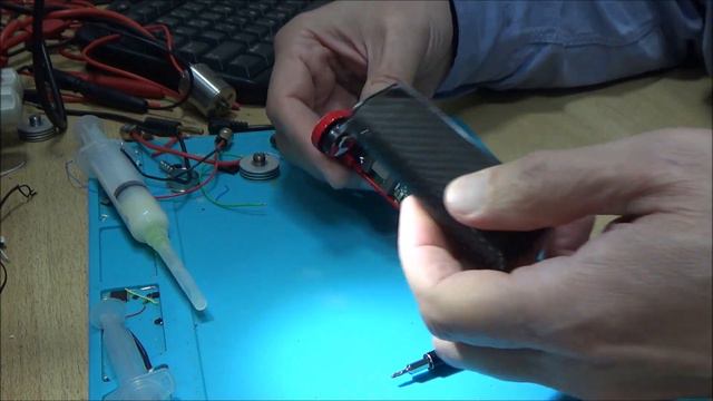 Joyetech eVic Primo mini weak battery and high ohm reading repair смотреть онлайн