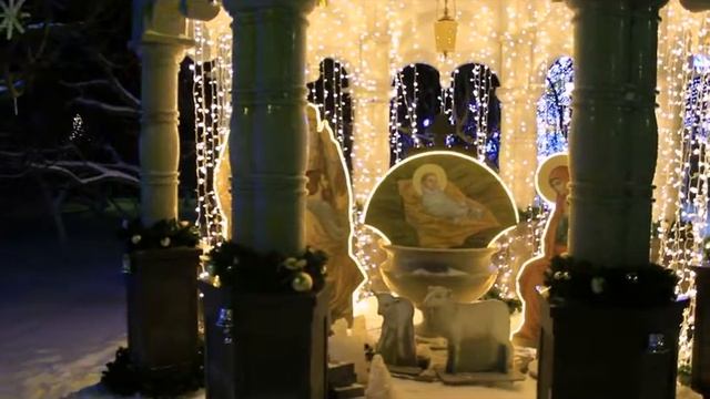 Ночная прогулка по Дивеевскому монастырю в Рождество, ночь перед Рождеством смотреть онлайн