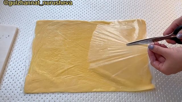 Сырный рулет. Ірімшік қосылған рулет. Қазақша рецепт. смотреть онлайн
