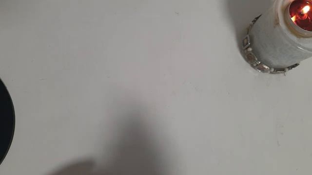 Проверяем человека.Есть ли смысл ждать серьёзных шагов #таросоветы #таро #гадание смотреть онлайн