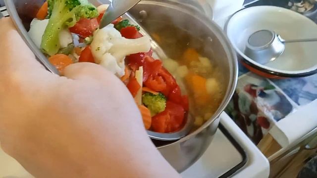 Овощной суп-пюре на курином бульоне смотреть онлайн