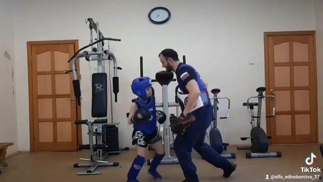 муайтай, тайский бокс,тренировка по тайскому боксу смотреть онлайн