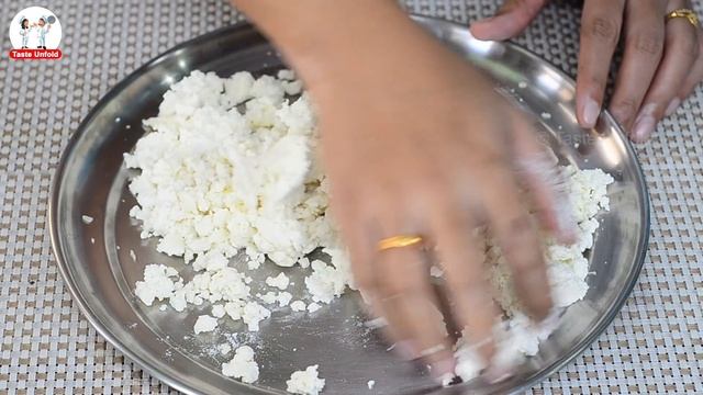 घर पर रसगुल्ले बनाने का एकदम आसान तरीक़ा | Sponge Rasgulla Recipe | Bengali Rasgulla смотреть онлайн
