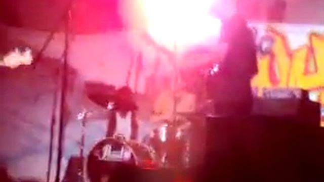 Joe Lally (Fugazi) @ Bologna (3 songs) смотреть онлайн