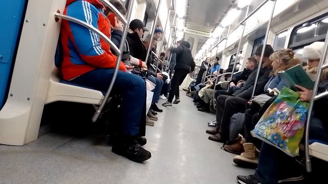 брейк-данс в метро смотреть онлайн