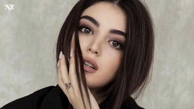 ულამაზესი ქართული სიმღერა  Chemo Patara Gogona  ჩემო პატარა გოგონა  Ulamazesi Qartuli Simgera