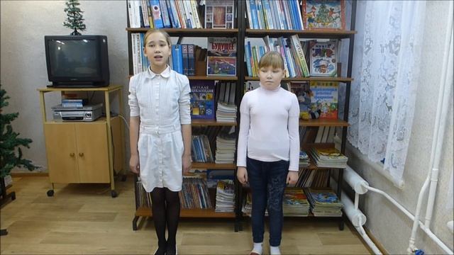 Кудрина Дарина и Лепешкина Юля — читают произведение И.А. Крылова "Ворона и лисица" смотреть онлайн