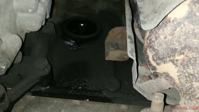 Замена моторного МАСЛА и фильтра в двигателе Джили ск2, и промывка двигателя.