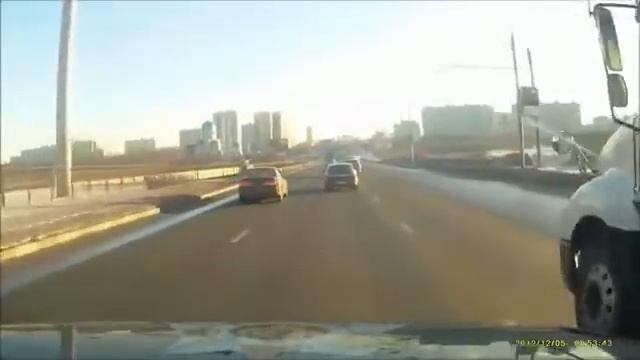 Открывающиеся на ходу капоты