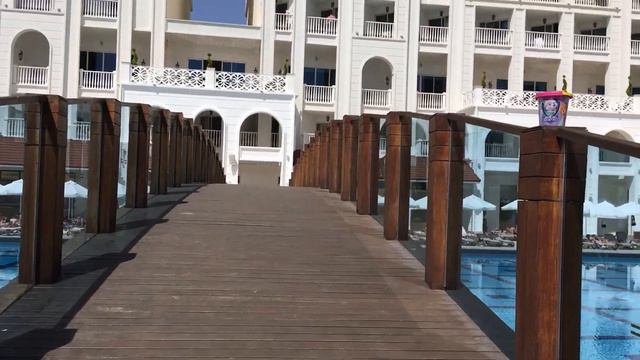 Обзор 5 Oz Hotels Side Premium смотреть онлайн