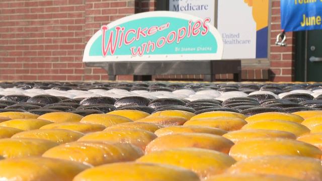 Portland Sea Dogs hold official world record, and whoopie pies are involved смотреть онлайн