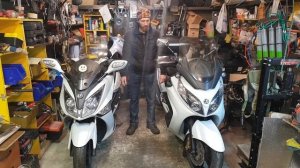 SYM JOYMAX 300 или SYM MAXYM 400.