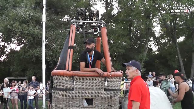 Чемпионат воздухоплавания и световое шоу смотреть онлайн
