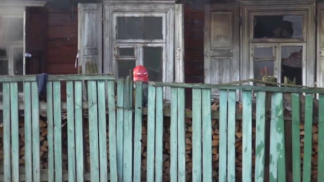 Пожар в частном доме по ул Разинская 27.03.2016 смотреть онлайн
