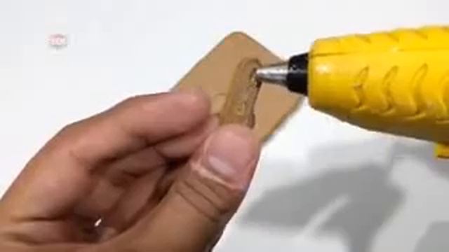 Qartondan Telefon düzəltmək смотреть онлайн