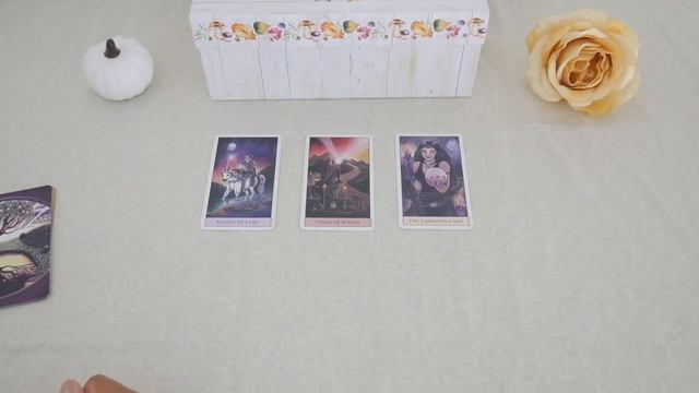 ?WHAT ARE HIS TRUE THOUGHTS ABOUT YOU?? PICK A CARD ? LOVE TAROT READING ? TWIN FLAMES ? SOULMATES смотреть онлайн