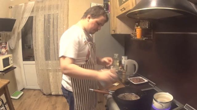 Коротко о вкусном. Спагетти с куриной печенью. смотреть онлайн