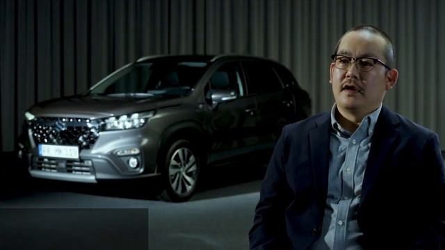 The designer of the NEW SUZUKI S-CROSS explains his views смотреть онлайн
