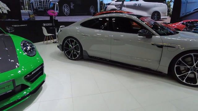43rd Bangkok Motor Show; some diecasts, motorcycles, Abarth 600, Skyline Hakosuka & Bosozoku. смотреть онлайн