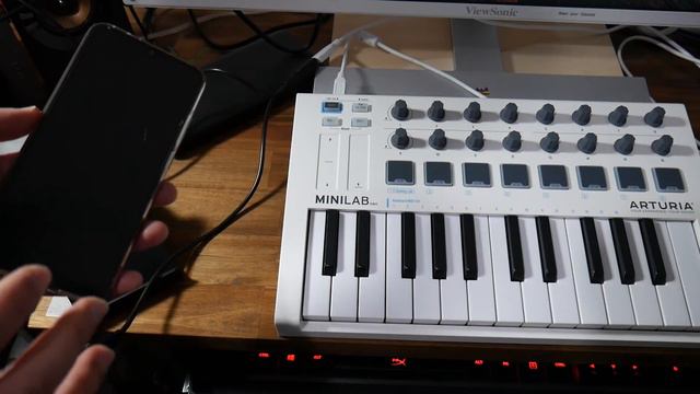 Connecting MIDI Keyboard to your Android Smartphone (with FL Studio Mobile & Arturia Minilab MK2) смотреть онлайн