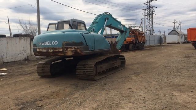 Kobelco SK200 смотреть онлайн