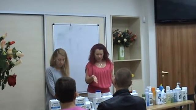 Показ бытовой химии для уборки и стирки. смотреть онлайн