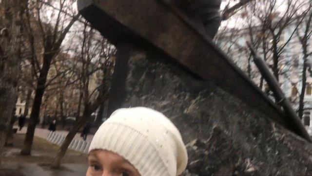 Нашли много латуни, что не унести. смотреть онлайн