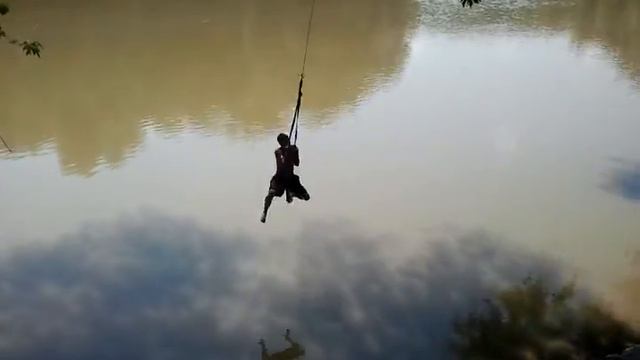 Failed can opener off rope swing смотреть онлайн