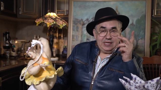 НЕТ ИЗВРАЩЕНИЙ В ПОСТЕЛИ, ЕСТЬ ТОЛЬКО СТЕПЕНЬ ВЫСОКОГО ДОВЕРИЯ смотреть онлайн