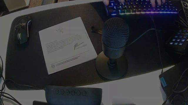 Razer Seiren Mini - UNBOXING & REVIEW!!! смотреть онлайн