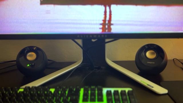 The Best Budget Desktop Speakers! Creative Pebble 2.0 USB-Powered Desktop Speakers (Review) смотреть онлайн