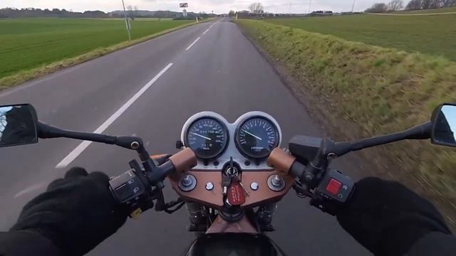 GoPro Fifteen years old kid driving Suzuki 500 gs/e смотреть онлайн