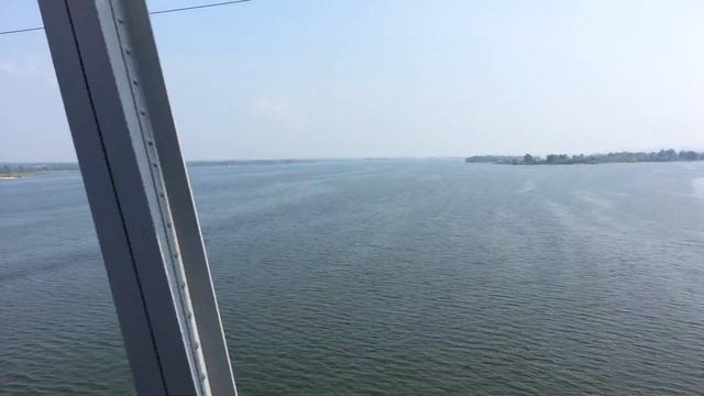 Через Волгу на поезде смотреть онлайн