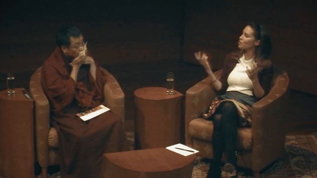 INSERT A GAP AND DON'T REACT смотреть онлайн