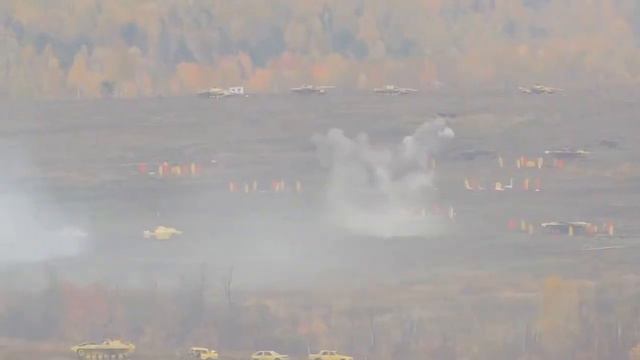 Russia Arms Expo 2013 - Military Assets Live Firing Demonstration смотреть онлайн